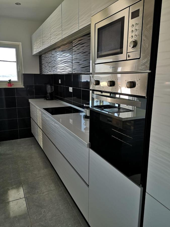 Apartment Istuk Kastela Exterior photo