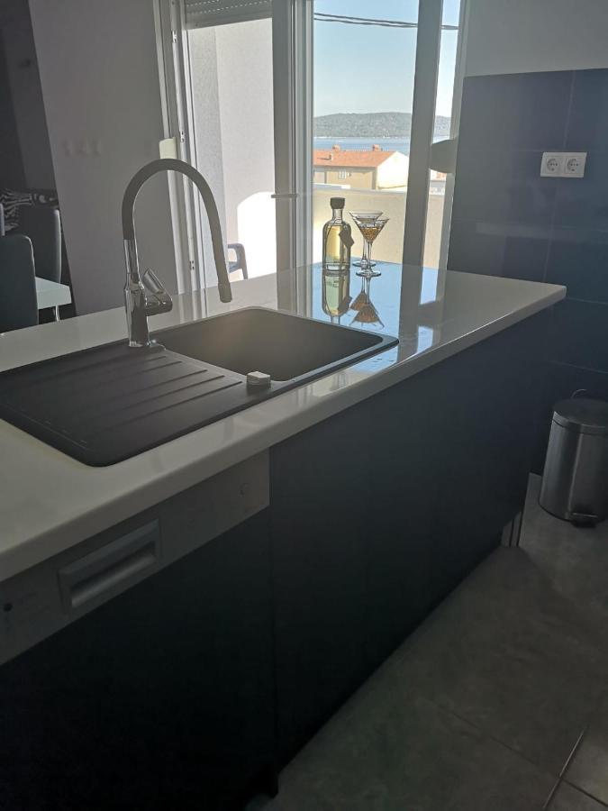Apartment Istuk Kastela Exterior photo