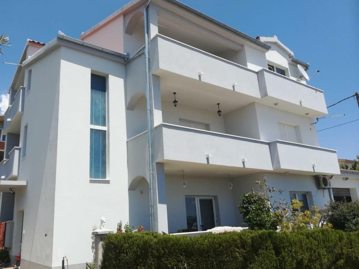 Apartment Istuk Kastela Exterior photo